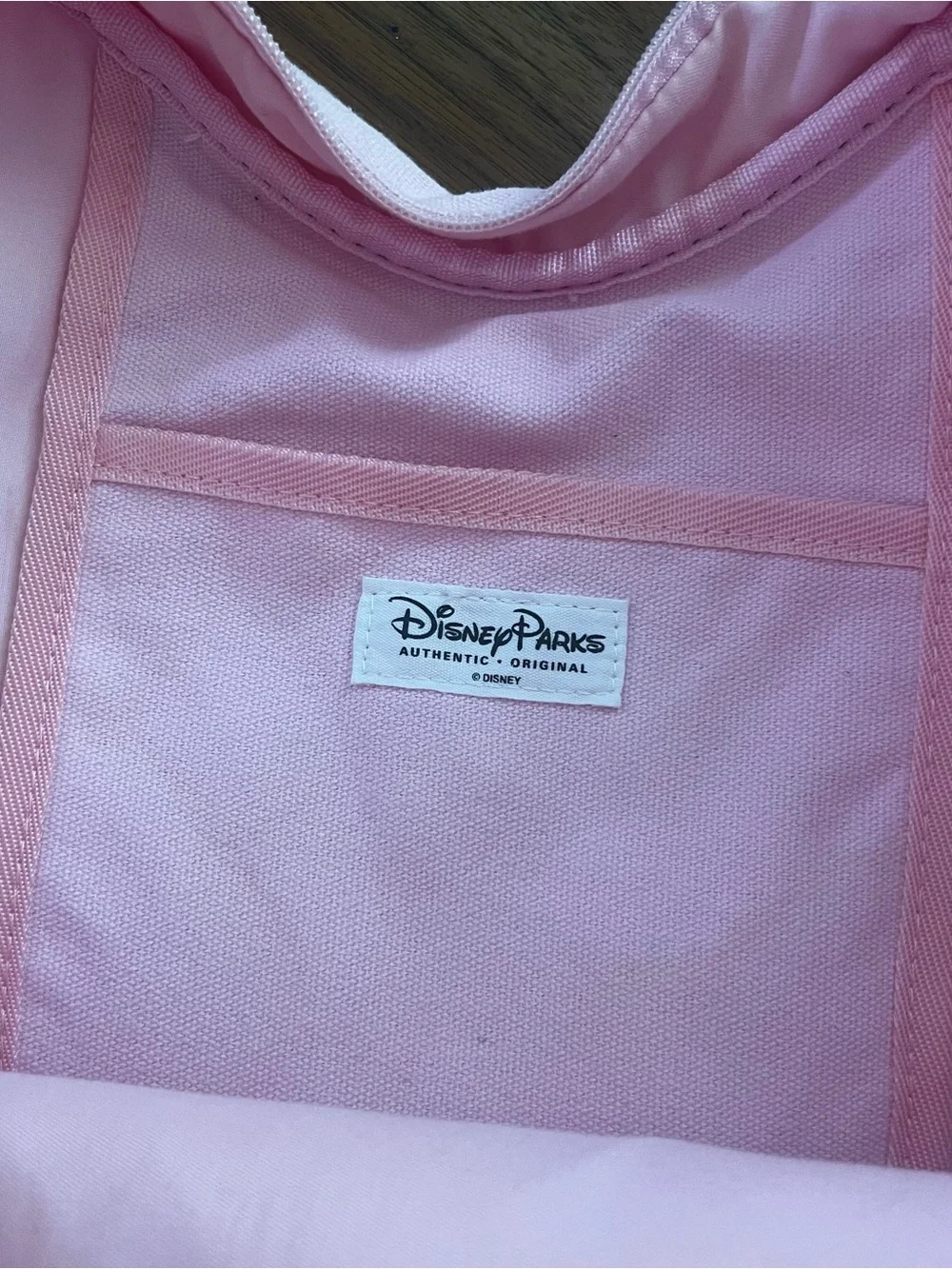 Disney Parks Daisy Duck Heart-Shaped Canvas Tote– Large Pink & Purple Shopper